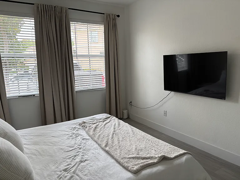 12594 SW 122nd St — Photo 17