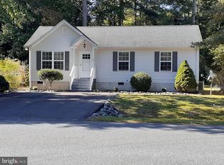 12 Castle Dr, Ocean Pines, MD 21811