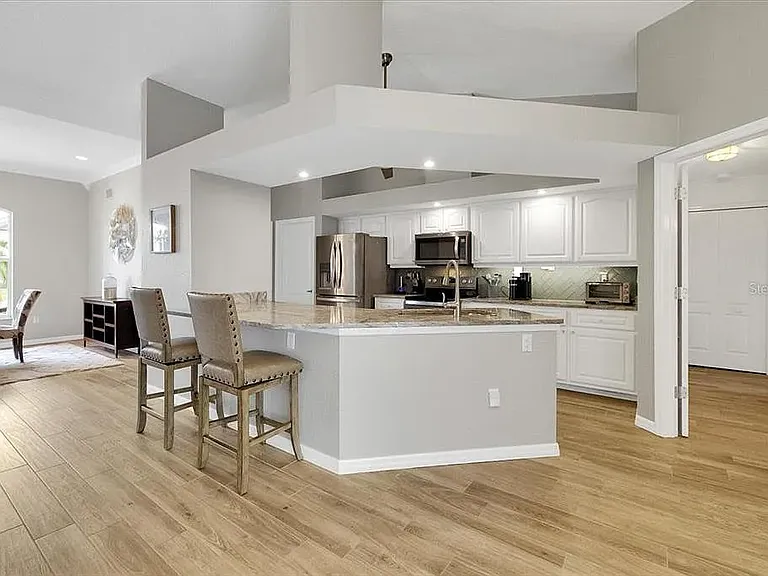 527 Saint Girons Ct — Photo 20