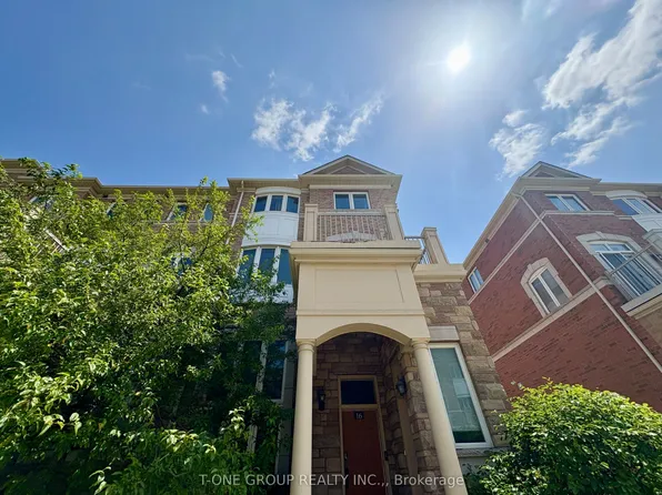 14 Petly Ln, Markham, ON L3R 2L8
