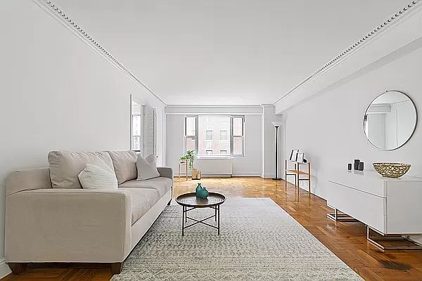 1st image of 310 Lexington Ave #E6