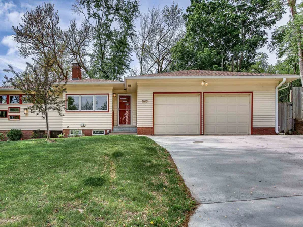 7801 Poppleton Ave, Omaha, NE 68124