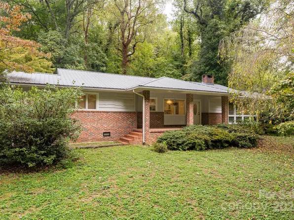 60 Longbranch Ln, Tryon, NC 28782