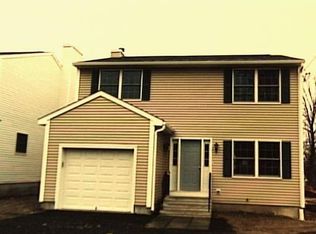 10 Park Hl, Norwalk, CT 06851