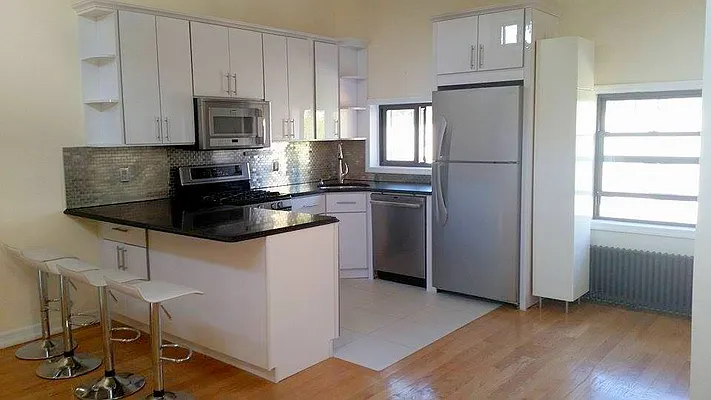 Rented by Richard Macias, LREB | media 10