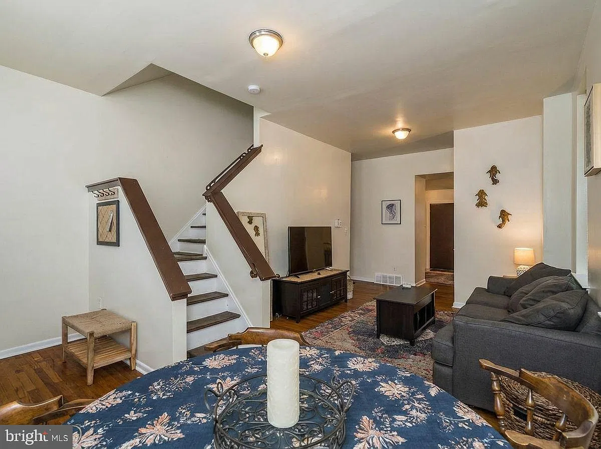 4 bed, 2.5 bath, 1505 sqft, $2,150 — Photo 1