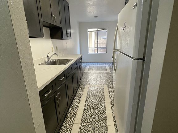 3rd image of 2520 Hillegass Ave #Ea009d5e0