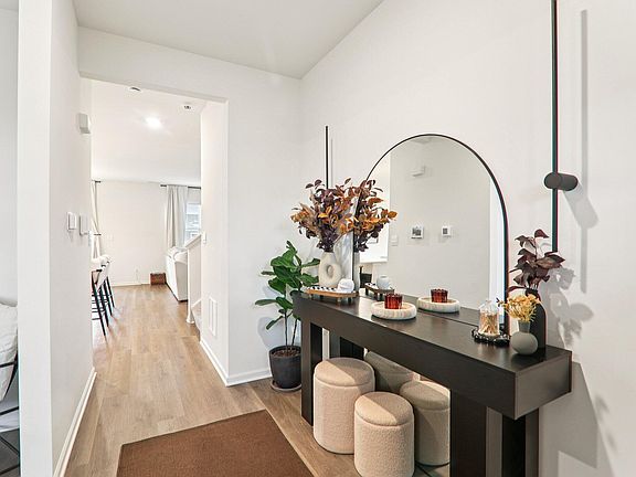 3rd image of 10651 Whitney Pl