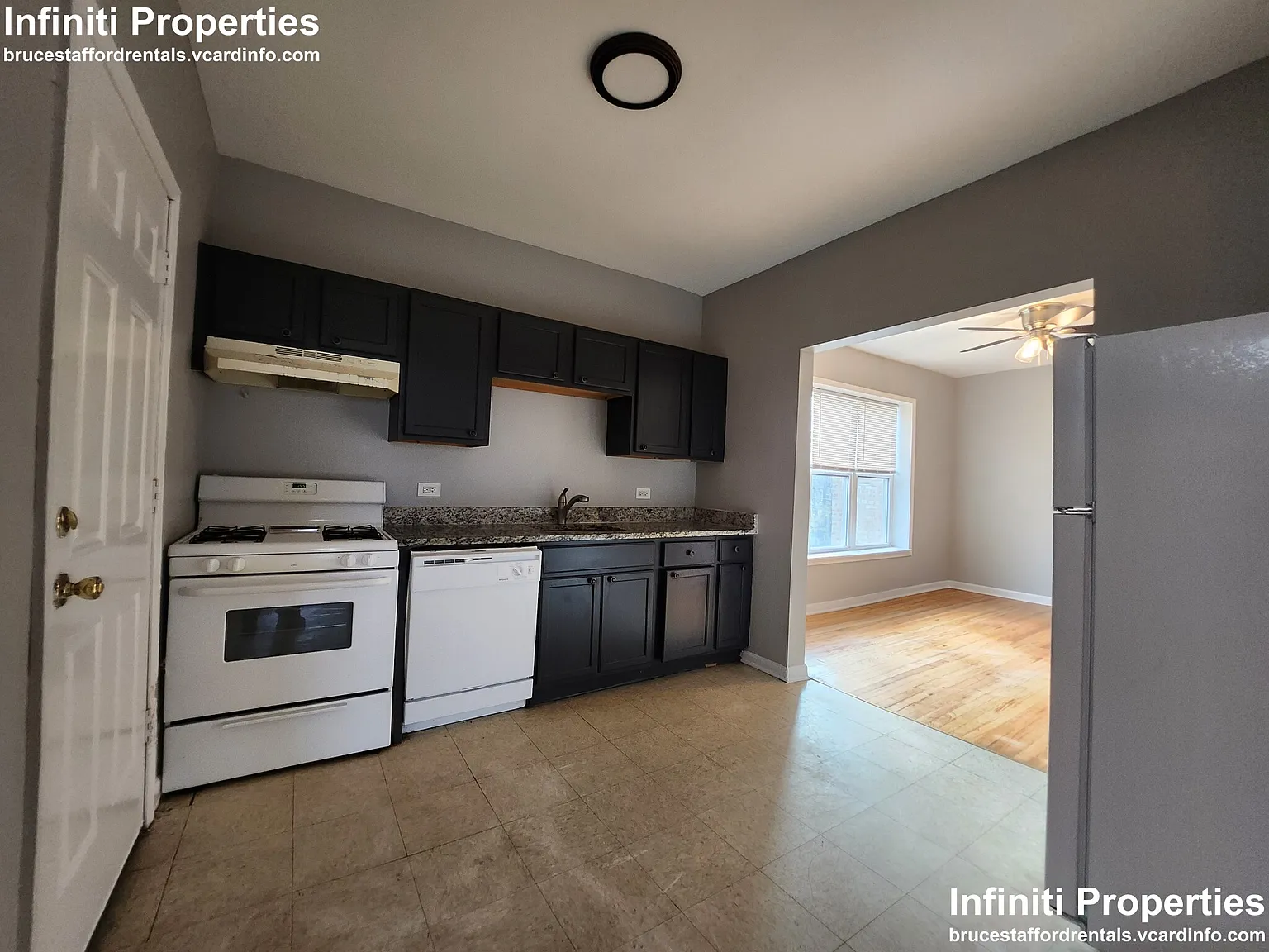 2 bed, 1.0 bath, 1000 sqft, $1,450 — Photo 3