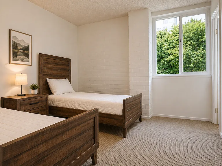 540 Kelton Ave #204 — Photo 5