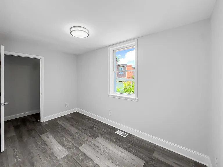 5209 Cuthbert Ave — Photo 10