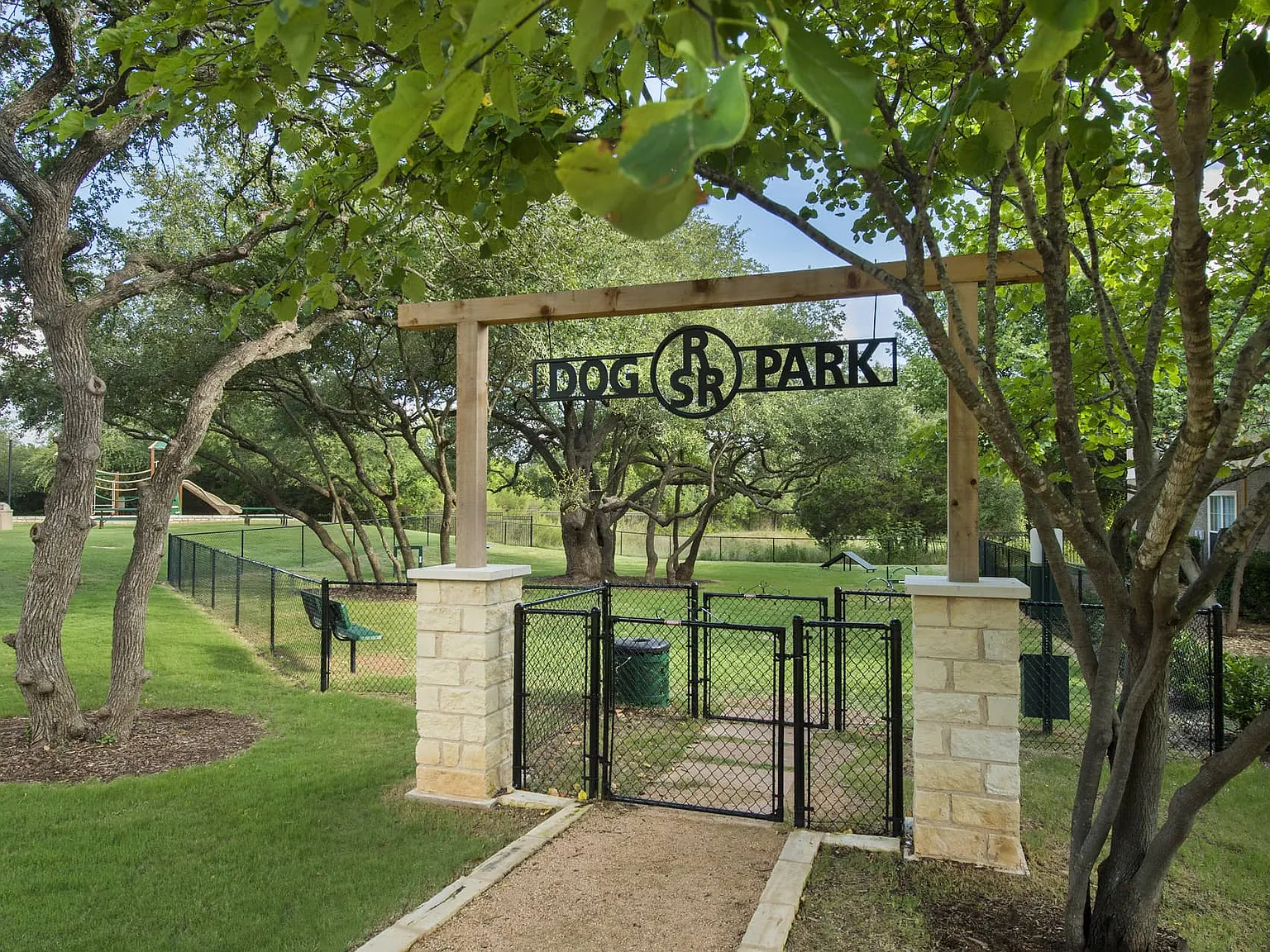 Red Stone Ranch — Photo 4