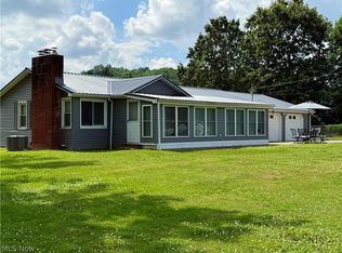 9129 N State Route 60 NW, McConnelsville, OH 43756