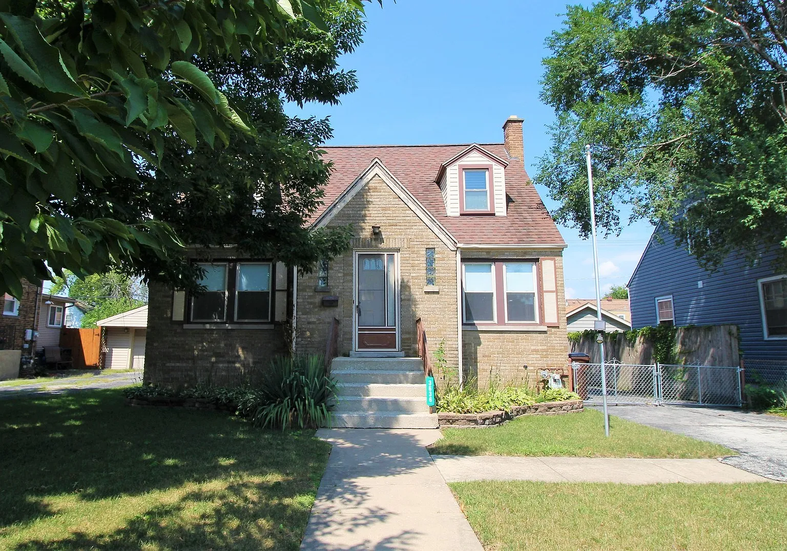 3636 W 115th Pl photo 1