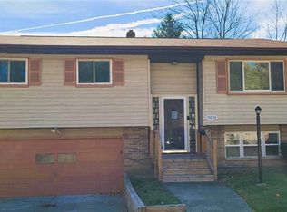 15050 Janice Dr, Maple Heights, OH 44137