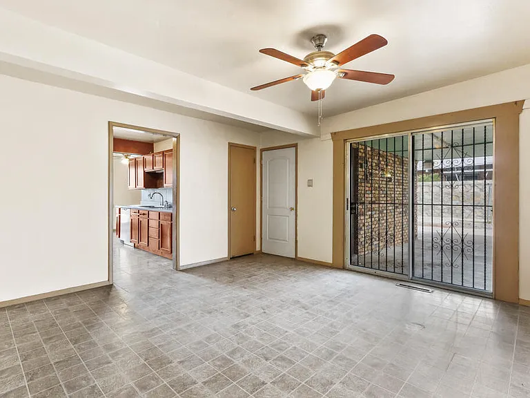 5201 Cornell Ave — Photo 14