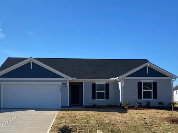 6104 Oak Passage Dr, Raleigh, NC 27603