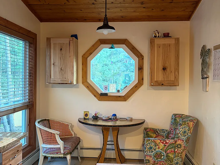 104 E Dory Way — Photo 4