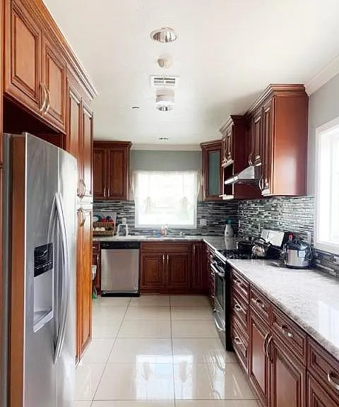 214 W Glendon Way #A — Photo 5
