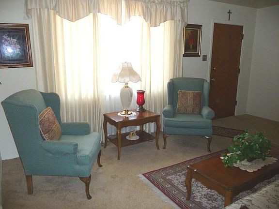 3rd image of 5728 Sanders Ave