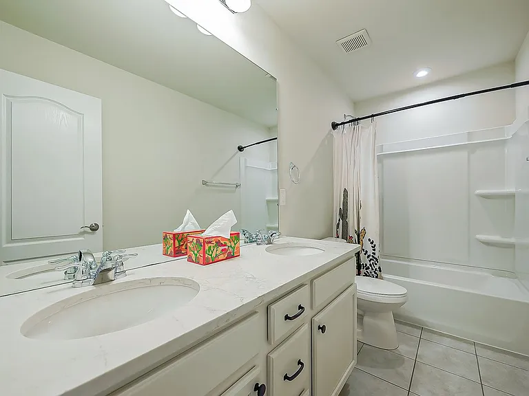 1582 Beachwood Dr — Photo 41