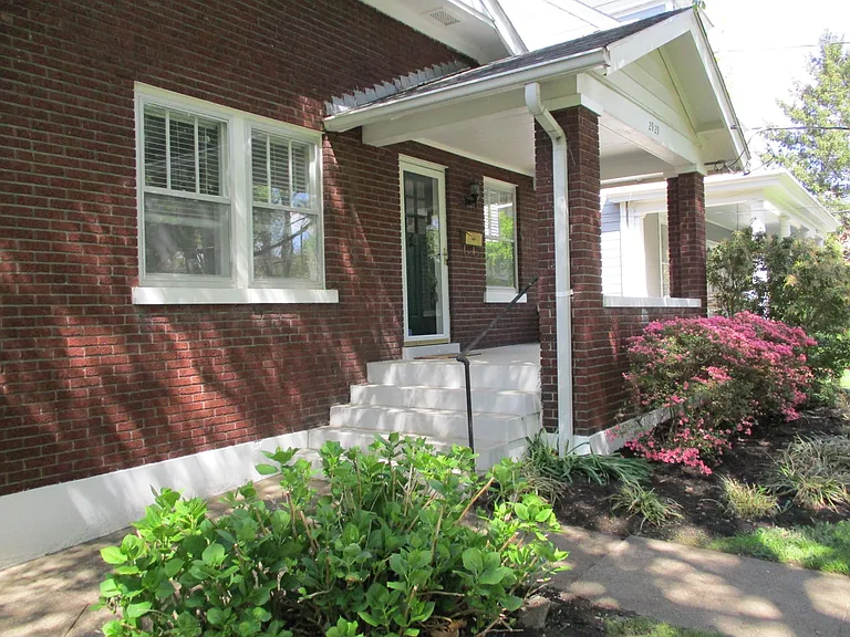 2929 English Ave — Photo 2