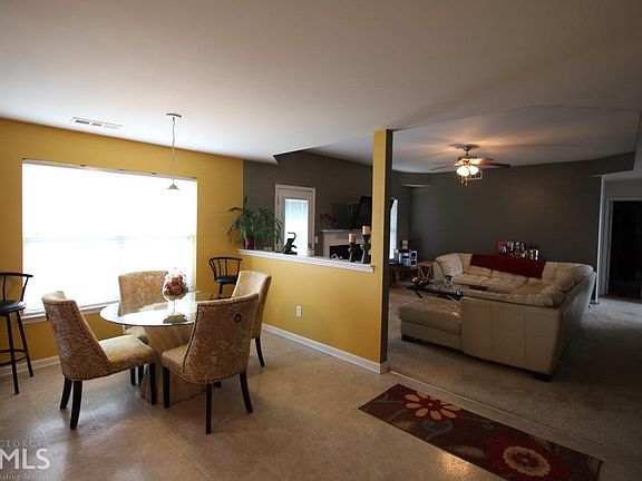 4th image of 4907 Bottle Brush Ct