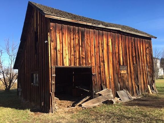 4th image of 211 Buck St