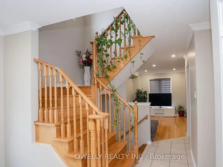 29 Trudelle Cres — Photo 12