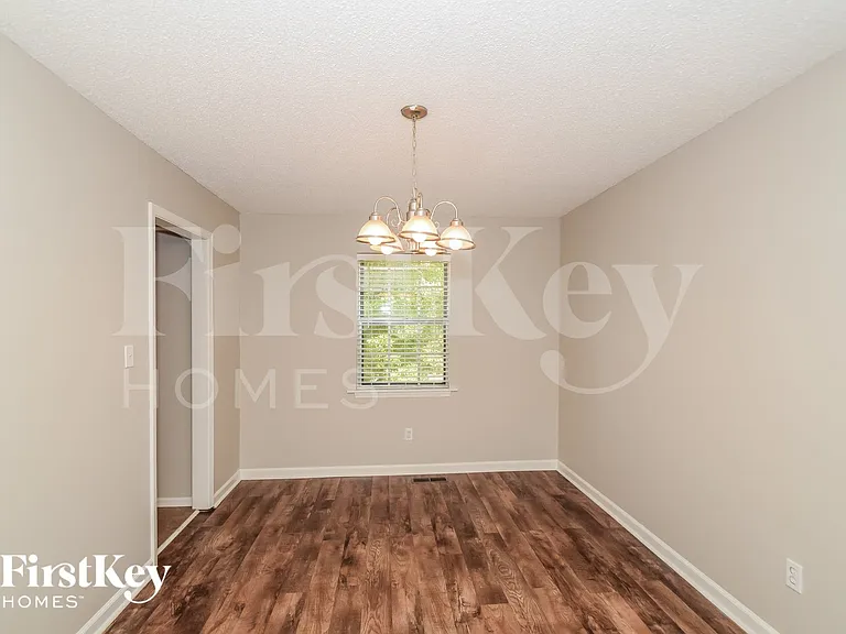 26 Royal Coach Cir — Photo 3