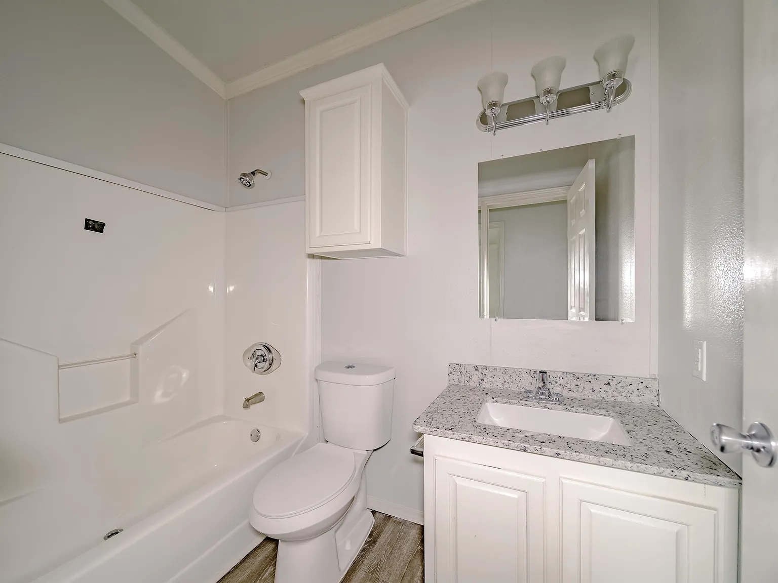 104-106 Windy Creek Court - 104 — Photo 3