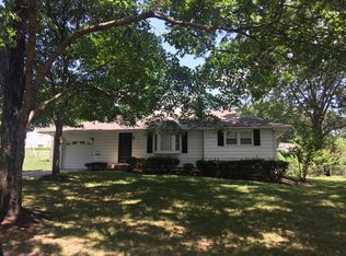 4805 S Crysler Dr, Independence, MO 64055