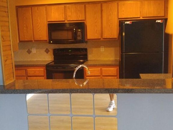 3rd image of 7763 Las Palmas Way #128