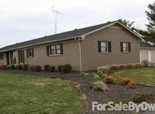 1360 Oakland Rd, Oakland, KY 42159