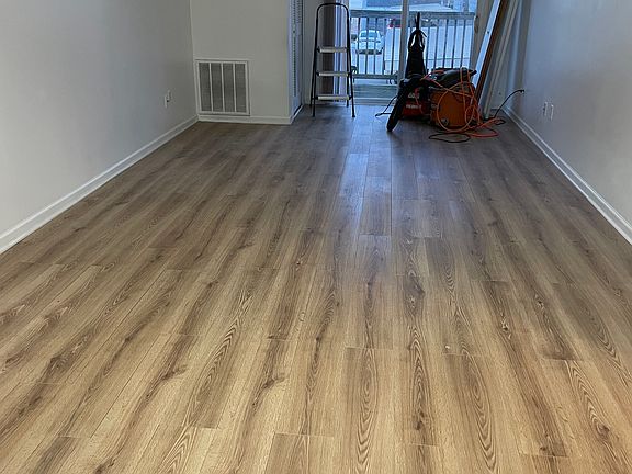 4th image of 30172 Wedgewood Cir #30172