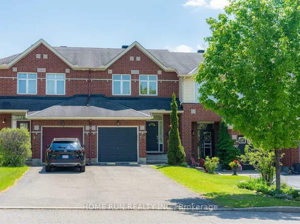 102 Kimberwick Cres, Ottawa, ON K1V 1K7