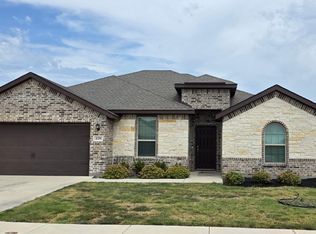 4201 Zino Ln, Sanger, TX 76266