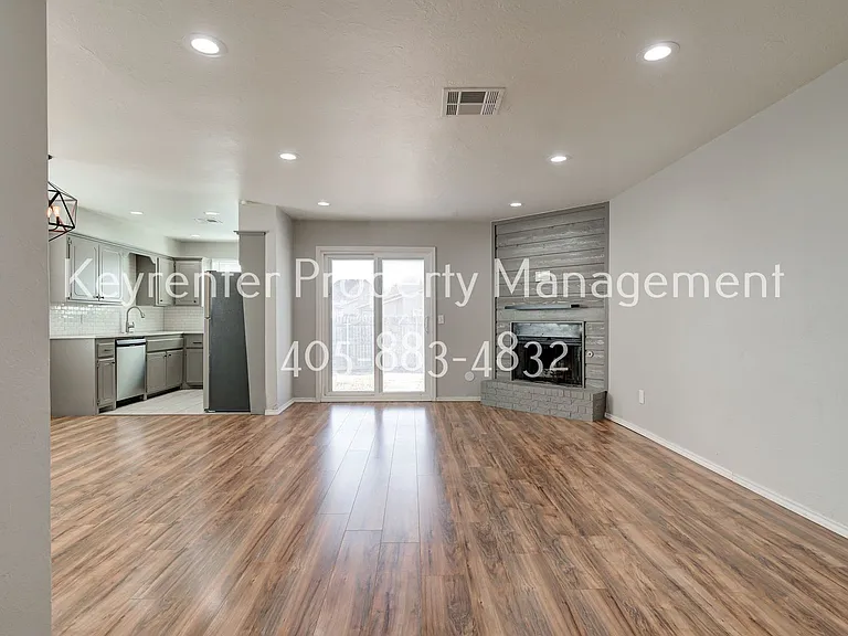 429 Belmont Dr — Photo 6