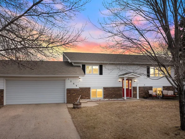 1209 Jackson Ave, Detroit Lakes, MN 56501