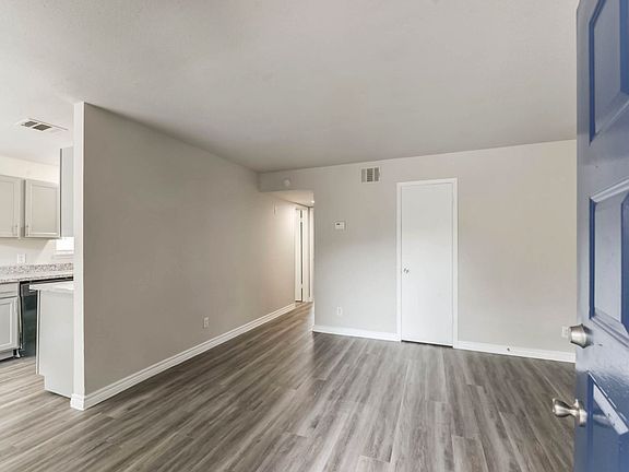 2nd image of 1015 Gunnison St #1012D