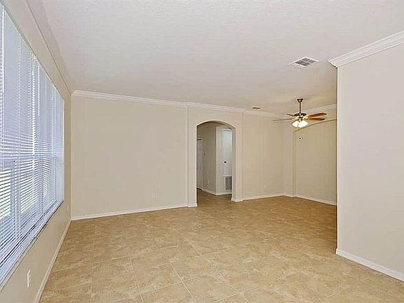 3rd image of 2929 Ara Dr #3
