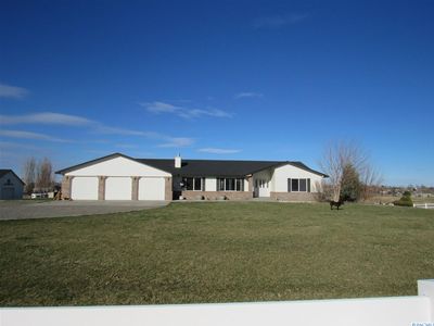 5340 W Lattin Rd, West Richland, WA, 99353