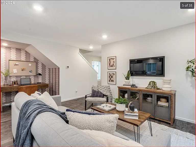 5905 NE 120th St — Photo 11