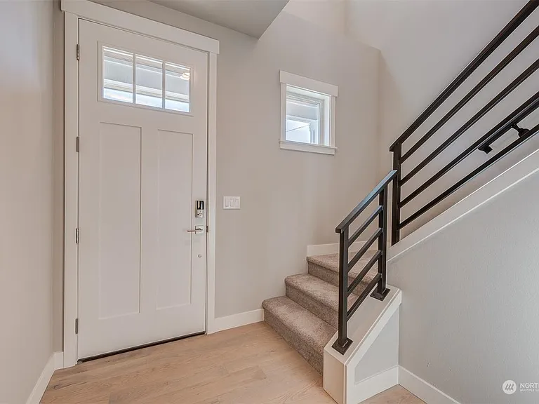 4215 142nd St SE — Photo 5