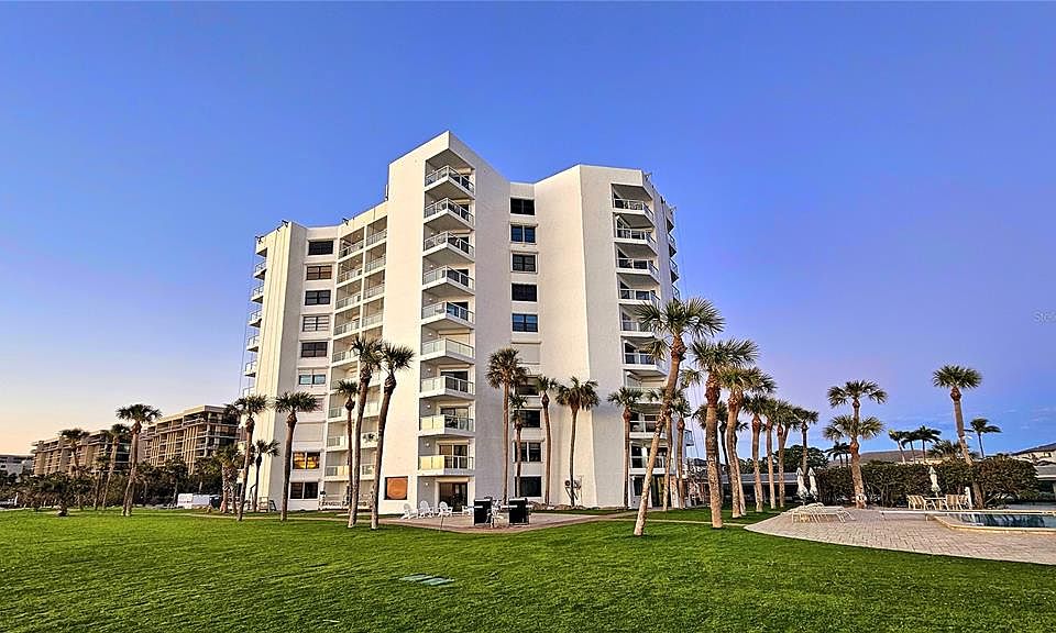 1st image of 1000 Longboat Club Rd Unit 304