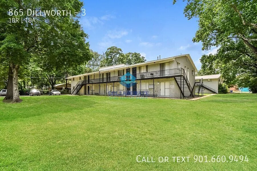 Grahamwood Flats — Photo 2