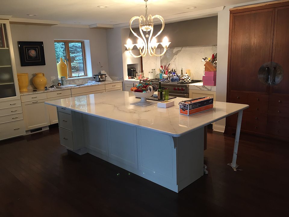 1st image of 6320 Island Lake Dr