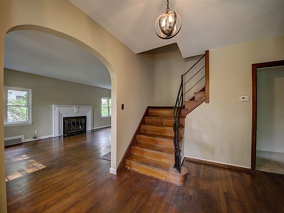 3rd image of 1168 Morgan Ct