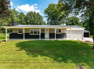 239 S High St, Austin, IN 47102