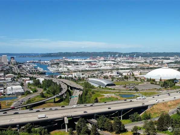 3201 Pacific Avenue #1102, Tacoma, WA 98418